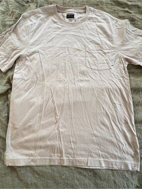 Greg Norman Men’s Preppy Minimalist Beige Casual Golf Pocket Cotton T-Shirt
